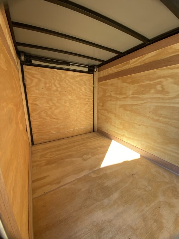 5x8SA Enclosed Trailer