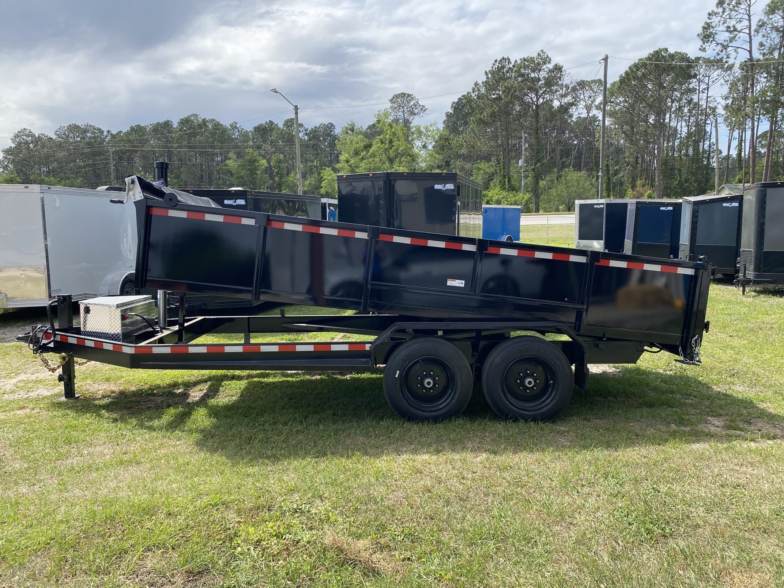 7x16TA Cynergy Cargo DUMP Trailer - Image 5